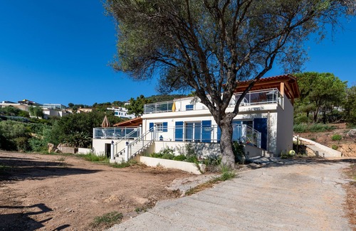Coggia Apartment | Flat by the seaside, large view on the Sagone bay, beach 6 minutes walking