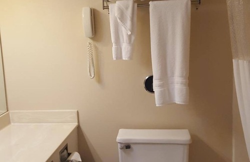 Hayward Hotel | Flat Creek Lodge