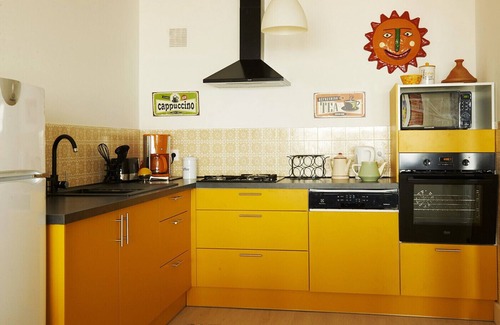 Saint-Gilles-Croix-de-Vie Apartment | Flat for 6 on the main beach, St Gilles