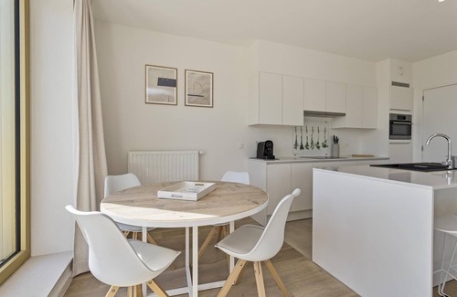 Uitkerke Apartment | Flat in Belgium near Sea Dyke & Town Center