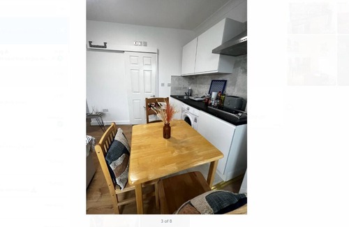 Cricklewood Apartment | flat in Cricklewood London
