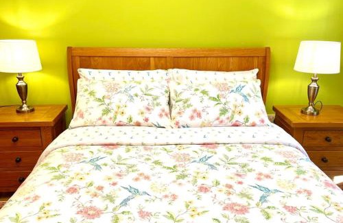 Belle Vue Apartment | Flat in Manchester, Ardwick