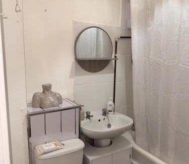 Manchester Apartment | Flat in Manchester - Dudley's Dove