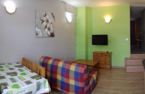 Saint-Jorioz Apartment | Flat n°8- Gr. floor- 2 rooms- 32 m²+6m² terrace
