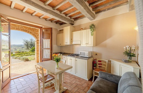 Montepulciano Apartment | Flat,one floor,private terrace,A/C,wine estate with pool,Spa,children friendly