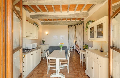 Montepulciano Apartment | Flat,one floor,private terrace,A/C,wine estate with pool,Spa,children friendly