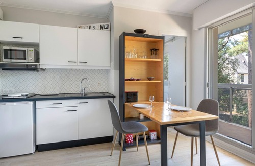 La Baule-Escoublac Apartment | Flat with balcony for 4 - city centre