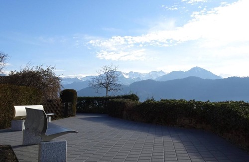 Weggis Apartment | Flat with marvellous view of the Pilatus