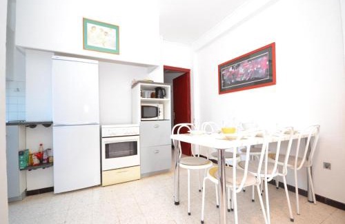 Meze Apartment | Flat with pool in the heart of vineyards, cleaning included