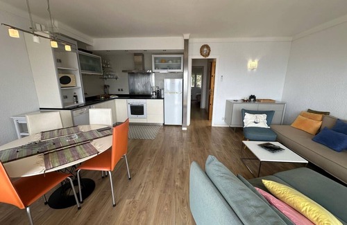 Roses Apartment | Flat with sea view and parking Roses AV-27