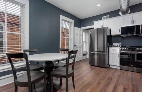 Harrisburg - Hershey Apartment | Flats on Front - Riverfront Gem, Fast Wi-Fi, 3F