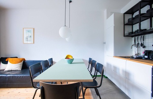 Mitte Apartment | Flattering Berlin 18