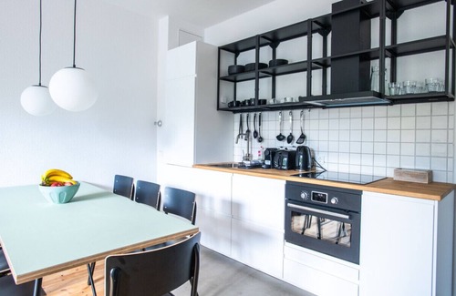 Mitte Apartment | Flattering Berlin 18