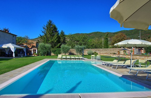 Santa Maria del Giudice Apartment | Flavia