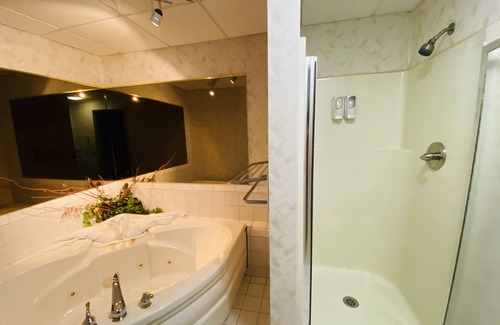 Cheboygan Hotel | Fleetwood Inn & Suites