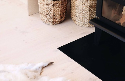Waiheke Island Apartment | Fleetwood Studio - Unit One