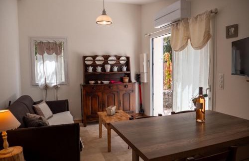 Fox-Amphoux Apartment | Fleur de Romarin - Avec piscine privée