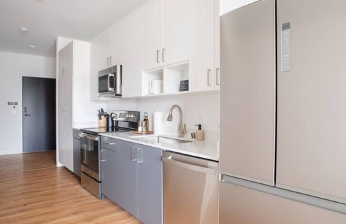 East Town Apartment | Flexhome East Side 1BR NO7 - Balcony+Pool+Gym