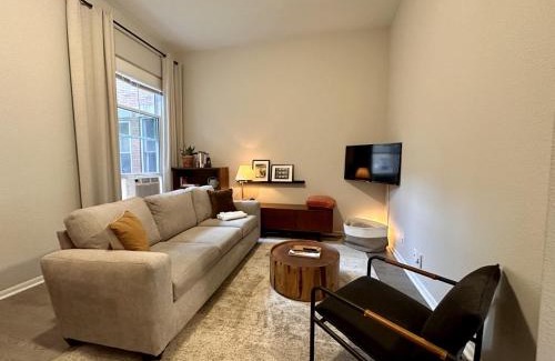 Marquette Apartment | Flexhome Marquette Economy 2BR MP7