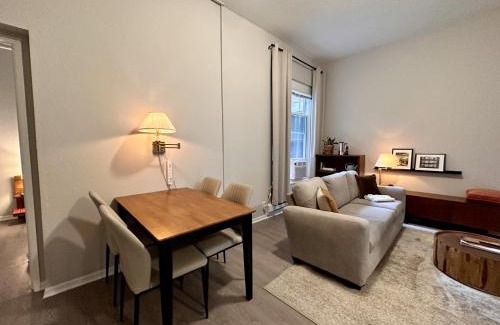 Marquette Apartment | Flexhome Marquette Economy 2BR MP7