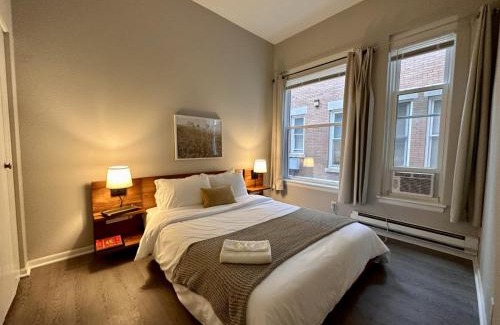 Marquette Apartment | Flexhome Marquette Economy 2BR MP7