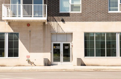 Fifth Ward Apartment | Flexhome Walker's Point 2BR T3 - Gym+Balcony