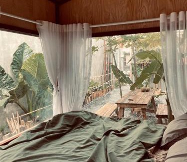 Ninh Kieu House | Floating market cabin
