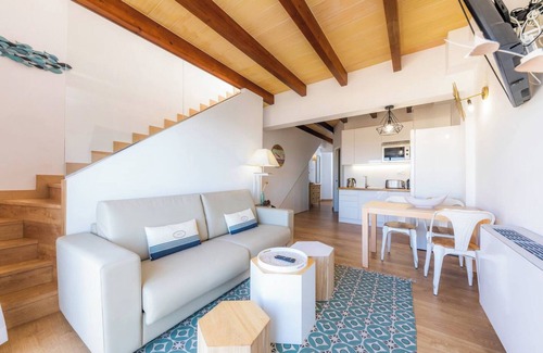 Ariany Condo | Floor with spectacular views, very bright, pool, BBQ, private solarium.