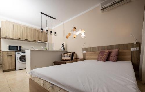 Pomorie Apartment | Flora Beach Resort Studio