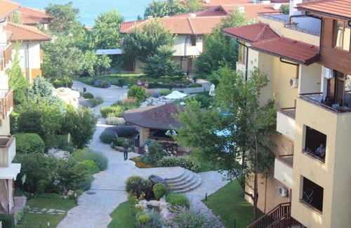 Sveti Vlas Apartment | Flora in 5 Stars Garden of Eden Resort