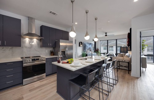 West End House | Flora - Odyssey - Heart of Midtown