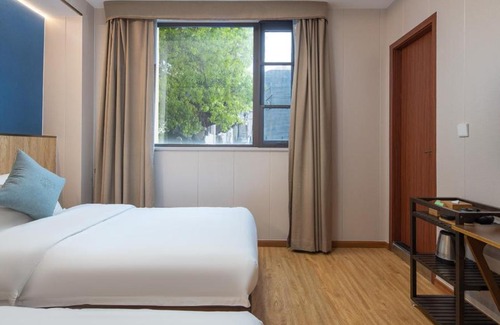 Bin Hu District Hotel | Floral Hotel Wuxi Chanfeng Xiaozhu Lingshan Town