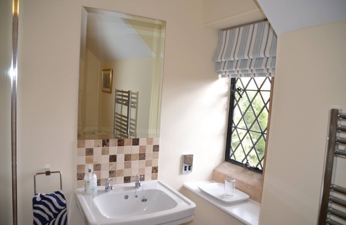 Crich Bed & Breakfast | Florence Nightingale Suites at Lea Hurst