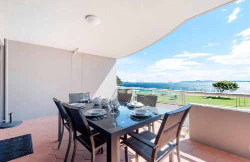 Nelson Bay Apartment | Florentine 6 stunning unit with sensational views