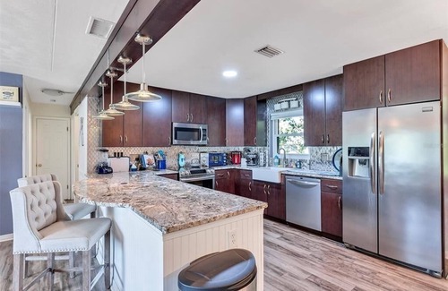 Madeira Beach House | Florida Beachside Home 2 Bedroom 2 Bath