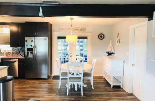 Madeira Beach House | Florida Beachside Home 2 Bedroom 2 Bath