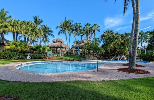 Estero Condo | Florida Hyatt Coconut Cove resort n2 Bedroom