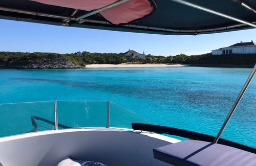 Grand Harbor Boat Rental | Florida Keys Miami Catamaran all inclusive