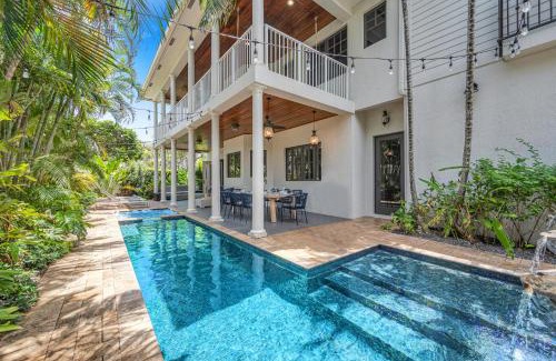 Harbour Inlet House | Florida Keys Villa Beach Proximity Heated Pool Serenity at its Finest Hemingway Key VlLLAS
