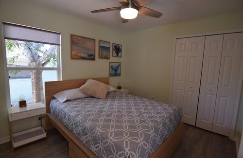 South Sarasota House | Florinda 3bdr/2bth 2car garage with New Pool