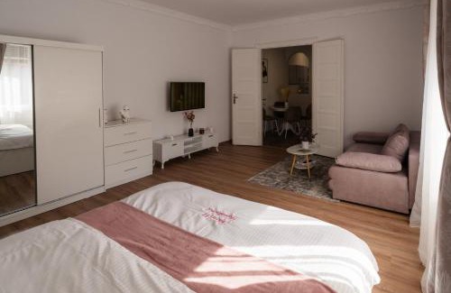 Oradea Apartment | Floris11 Aparthotel Oradea