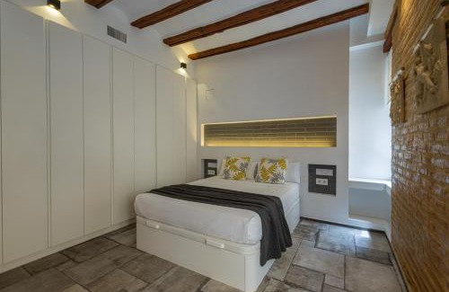 La Seu Apartment | FLORIT FLATS - CENTER MODERN 1BR 2Bth TERRACE WI-FI AC