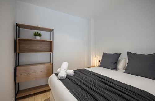 Malilla Apartment | FLORIT FLATS - The Boulevard Sur Suites