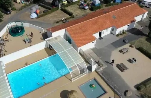 LʼAiguillon-sur-Mer House | Flower Camping Le Pré des Sables * - Mobile home Standard 27m2 2 bedrooms 6 people