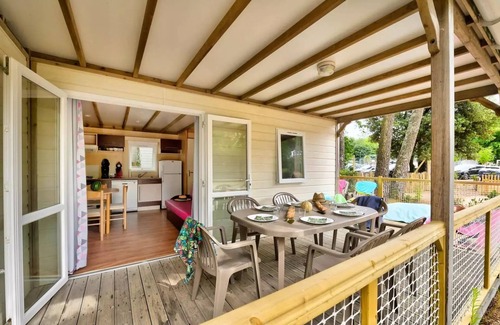 Saint-Hilaire-de-Riez Ski Chalet | Flower Camping Les Biches * - Cottage Family 3hPremium - 32m2 - covered XXL terrace - TV - LV - plancha - free WIFI 7 people