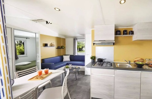 Tregunc House | Flower Camping Domaine de Pendruc * - Mobilhome ESCAPCADE Standard 29m2 2 bedrooms + TV 4 people