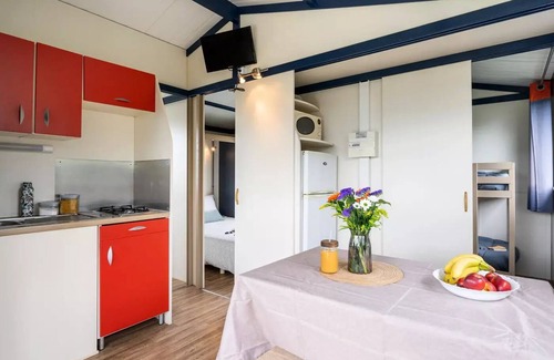 Guidel-Plages House | Flower Camping Jardins de Kergal * - Mobile home 2Ch Comfort - TV 4 to 5 people - 4 pers. included in the tariff