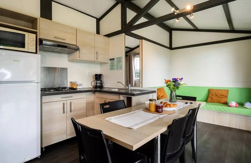 Guidel-Plages House | Flower Camping Jardins de Kergal * - Mobile home 2Ch Comfort - TV 4 to 5 people - 4 pers. included in the tariff