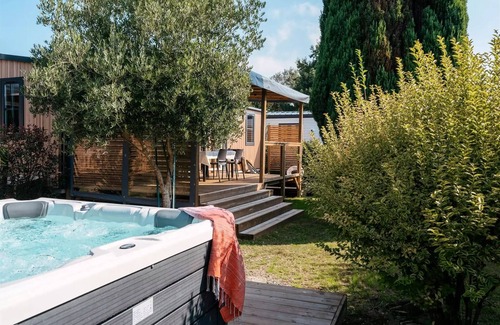 Guidel-Plages Ski Chalet | Flower Camping Jardins de Kergal * - Chalet 2Ch Comfort - TV 4 persons