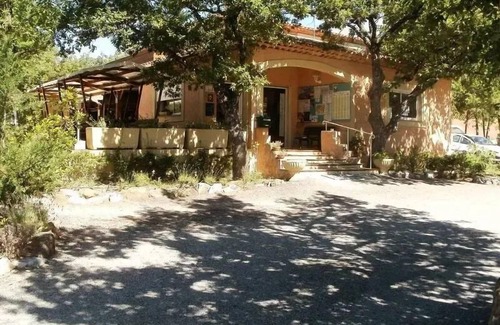 Banon House | Flower Camping le Epi Bleu * - Mobile home Comfort 30m2 (3 bedrooms) + covered terrace 10m2 6 people